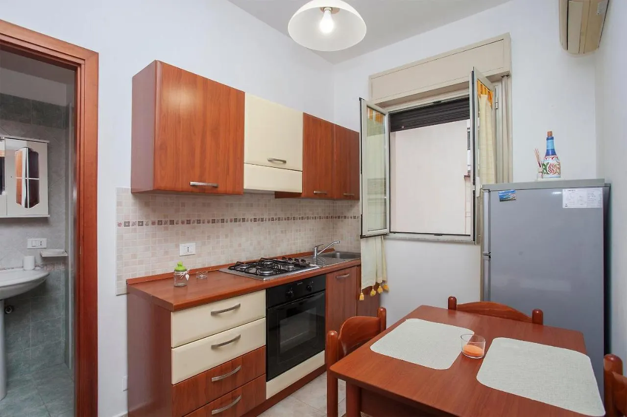 Politeama - Guest House #Gelsomino Palermo 0*,  Italy